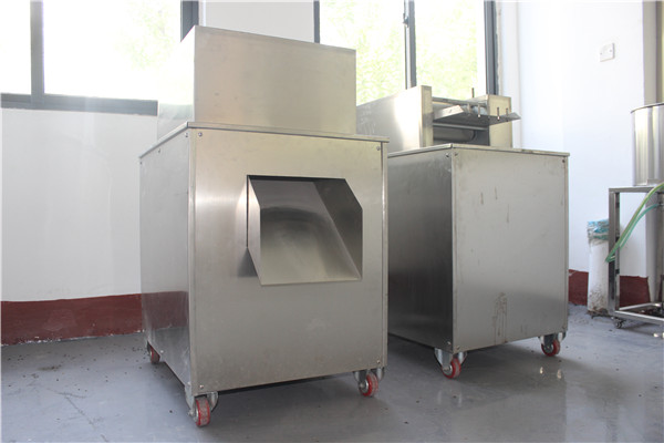 食品油炸機(jī)廠家簡(jiǎn)述食品油炸機(jī)的開機(jī)步驟